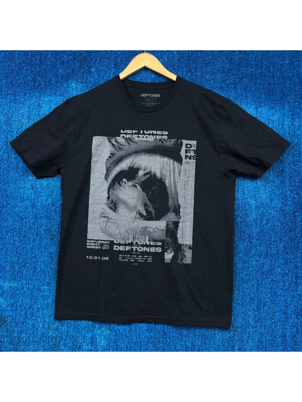 Deftones Saturday Night Rock T-Shirt Size Large
